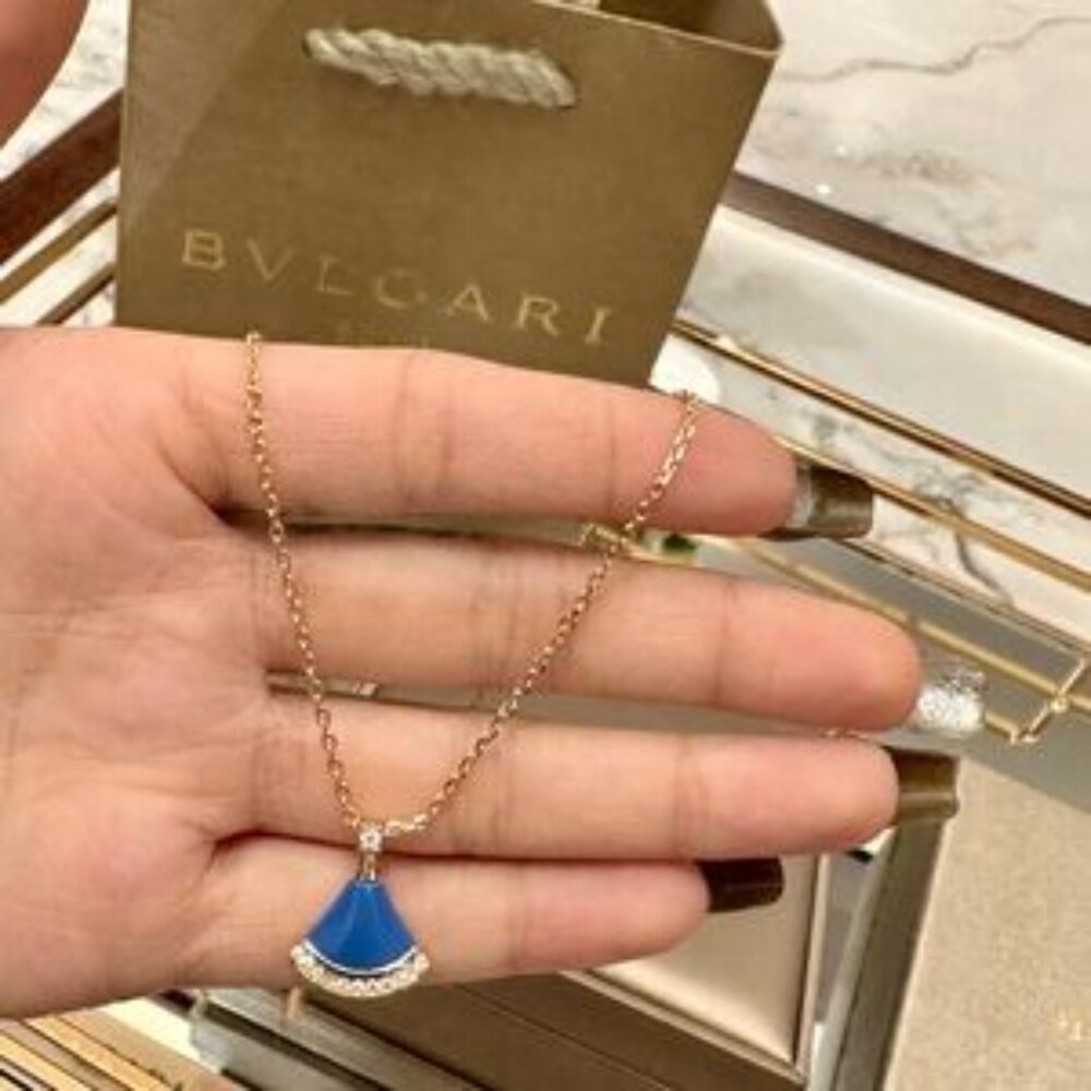 Bulgari Dress Necklace - Picture 5 of 9